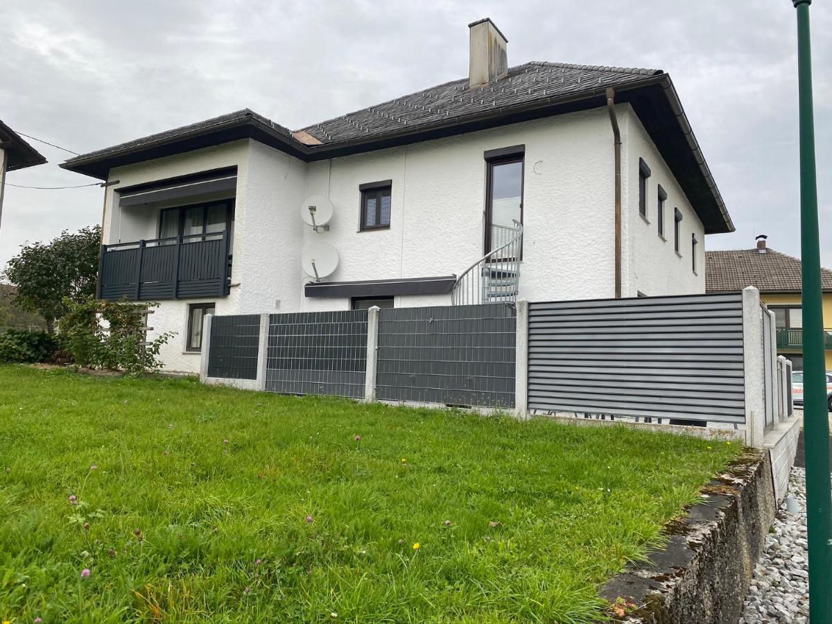 Wohnhaus City Sued Herzogsdorf Eksteriør bilde