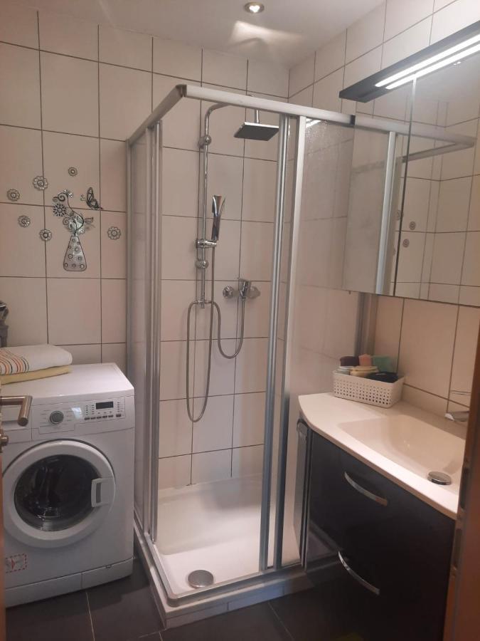 Wohnhaus City Sued Herzogsdorf Eksteriør bilde
